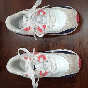 Nike Air Max Tennis Shoes